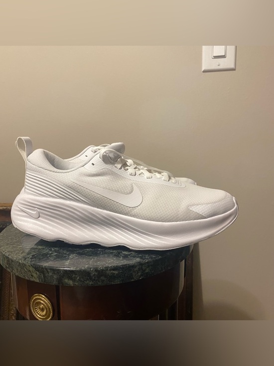 Nike Shoes - Nike Women's Promina White Mesh Running Sneakers size 9.5